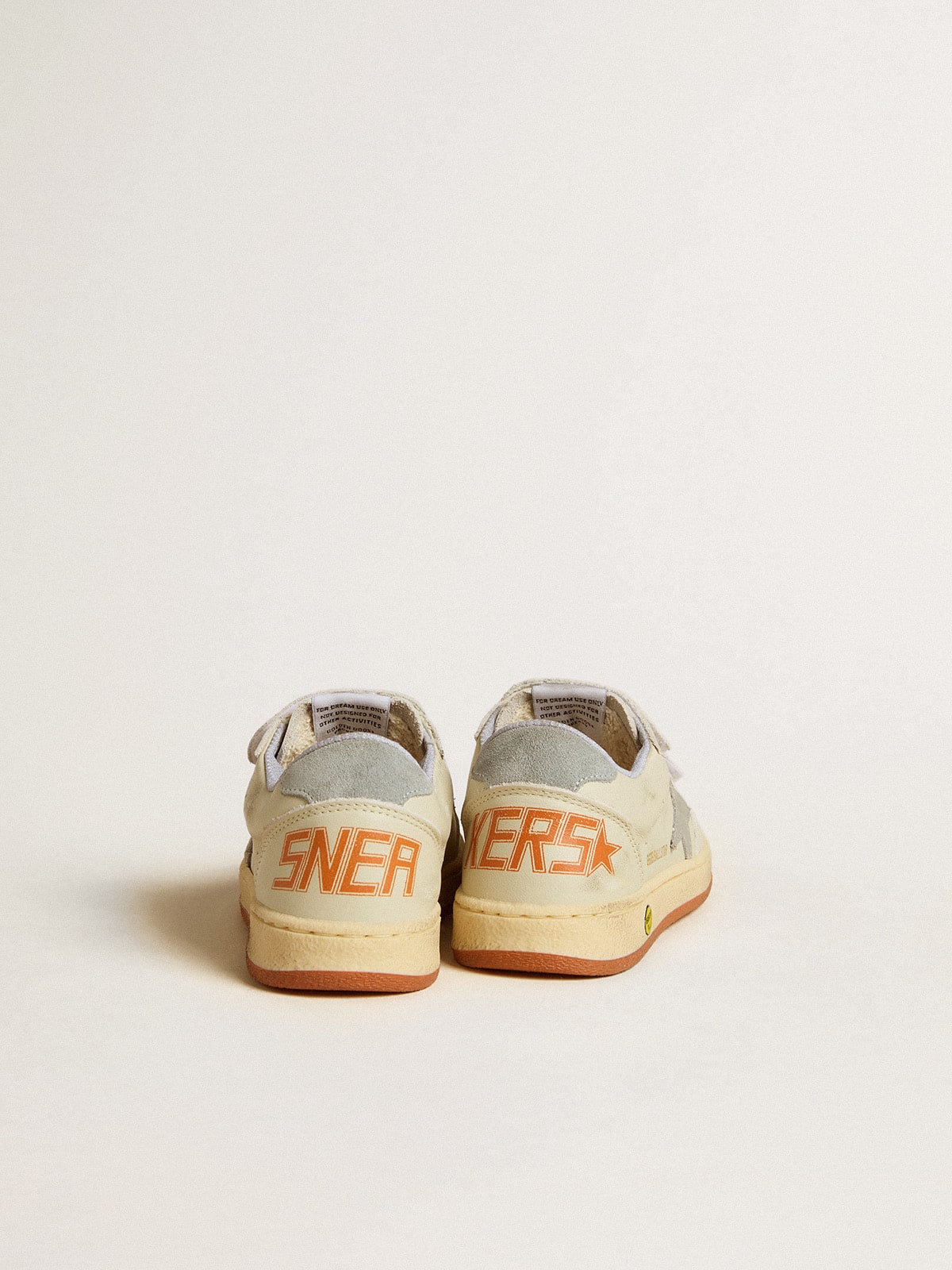 Golden Goose - Ball Star Teen in white leather with powder blue star and heel tab in 