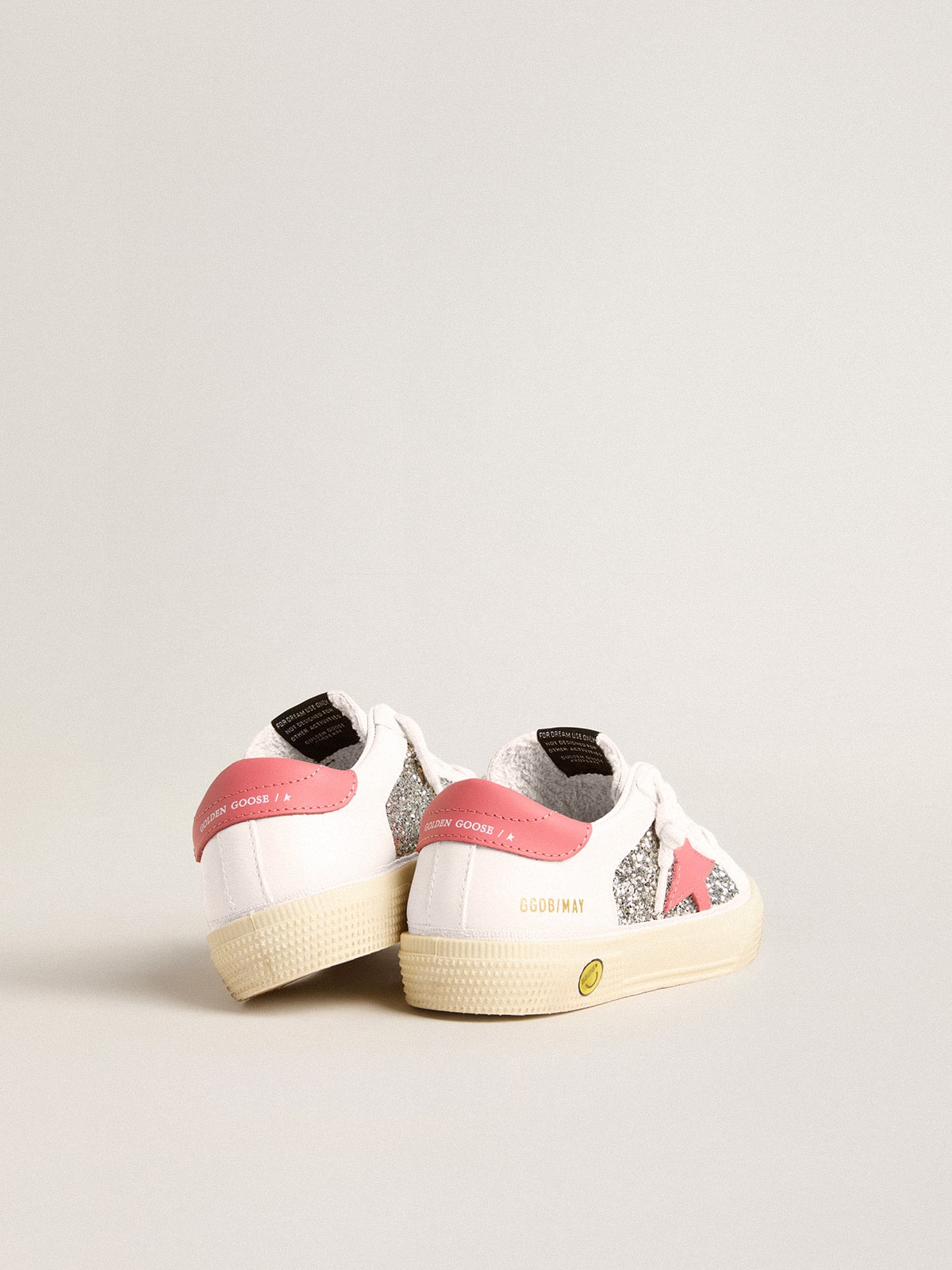 Golden Goose - May Teen com estrela de couro e talão vermelhos in 