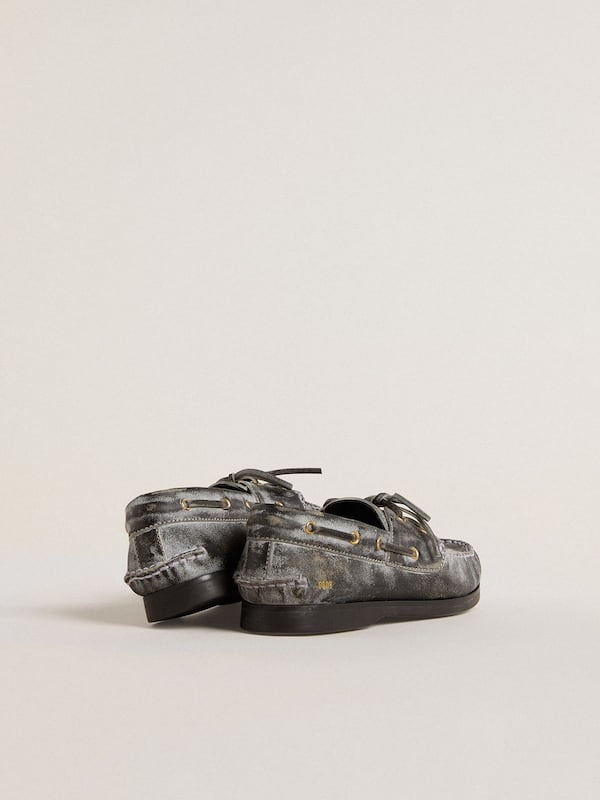 Golden Goose - Cruise Teen loafer in distressed-effect black leather in 