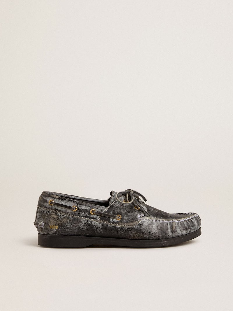 Cruise Teen loafer in distressed-effect black leather