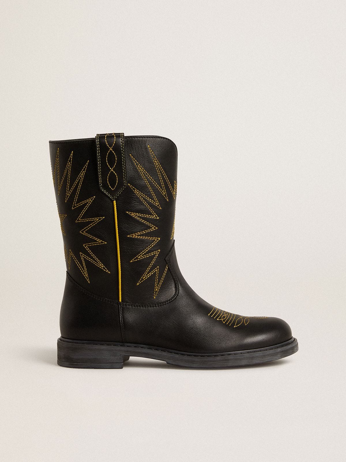 Golden Goose - Botas Wish Teen de piel negra con bordado de estrella amarillo in 