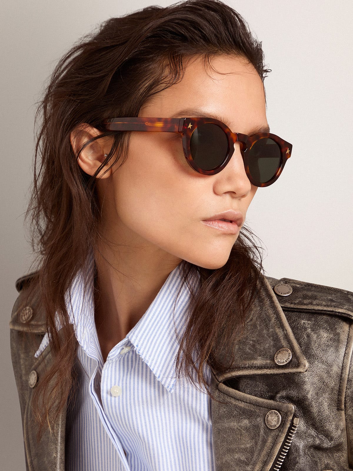 Golden Goose - Sunglasses Panthos model with havana frame and gold details in 