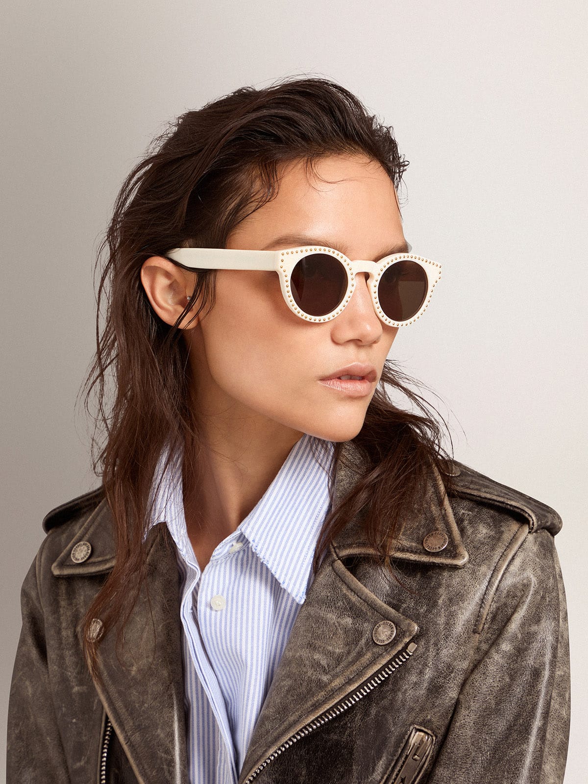 Golden Goose - Sunglasses Panthos model with white frame and gold studs in 