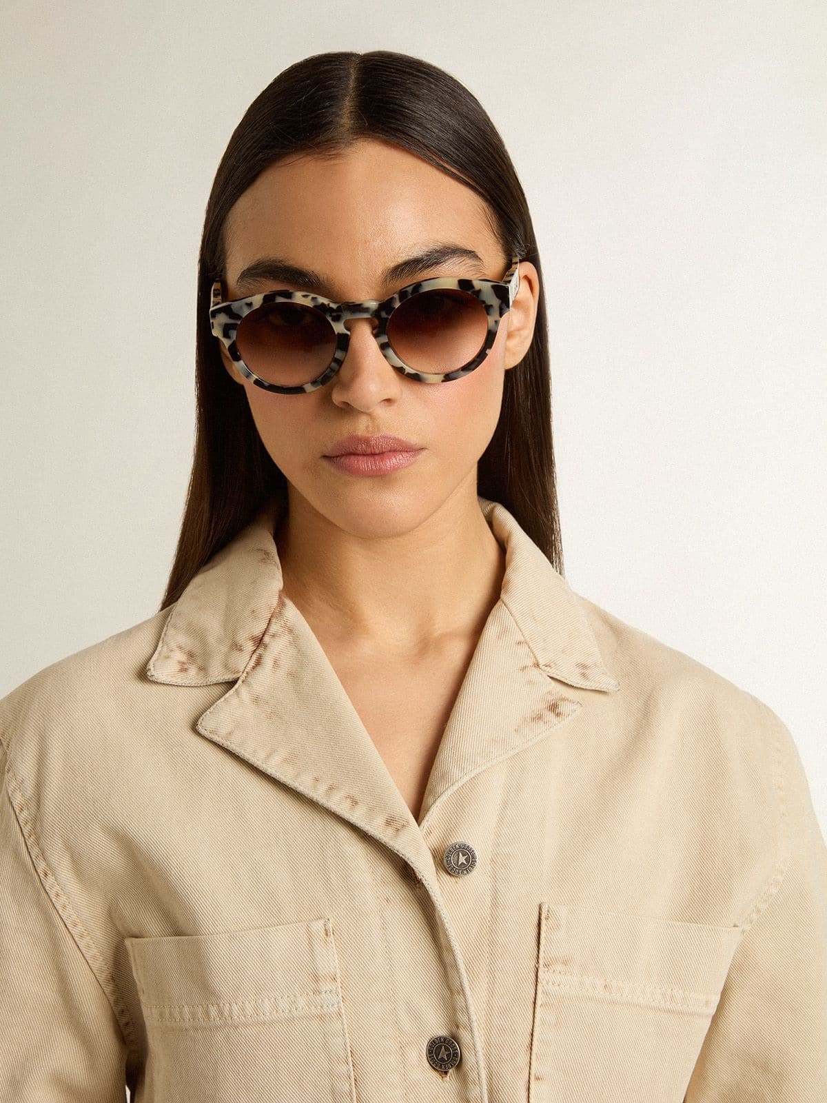 Golden Goose - Cameron-style sunglasses with a tortoiseshell pattern  in 