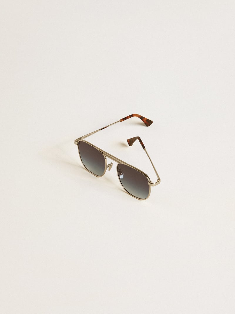 Golden Goose - Aviator style sunglasses with silver frame and blue lenses in 