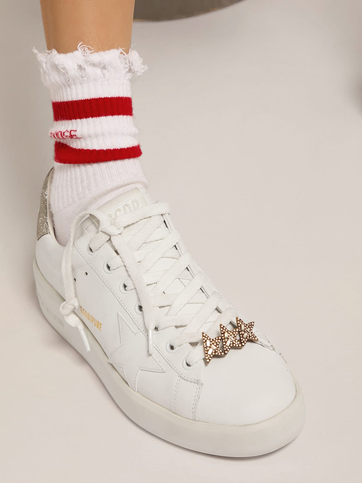 Golden Goose - Accesorio para cordones con tres estrellas color oro viejo con cristales in 