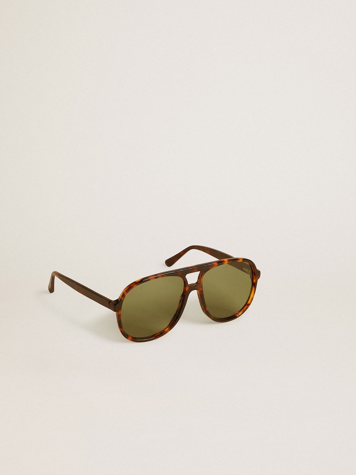 Golden Goose - Lunettes de soleil modèle aviateur avec monture havane et verres verts  in 