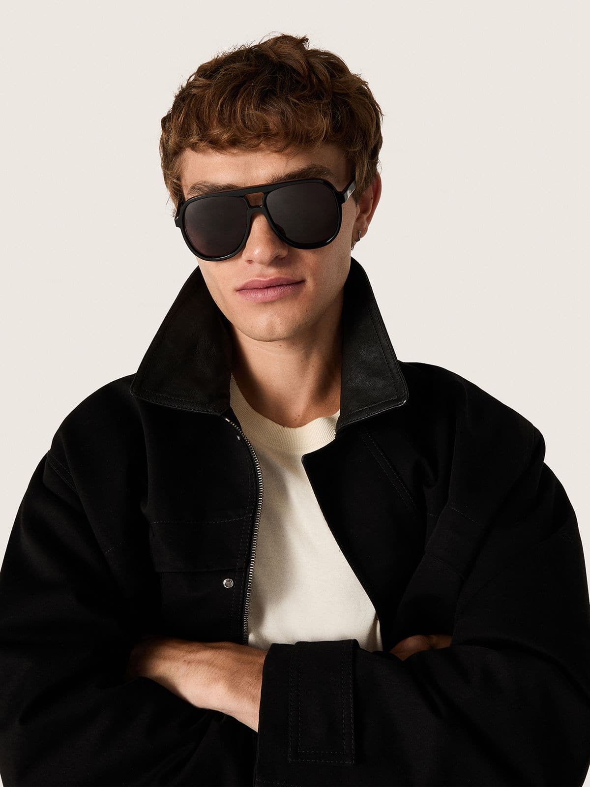 Golden Goose - Occhiali da sole modello aviator con montatura e lenti color nero   in 
