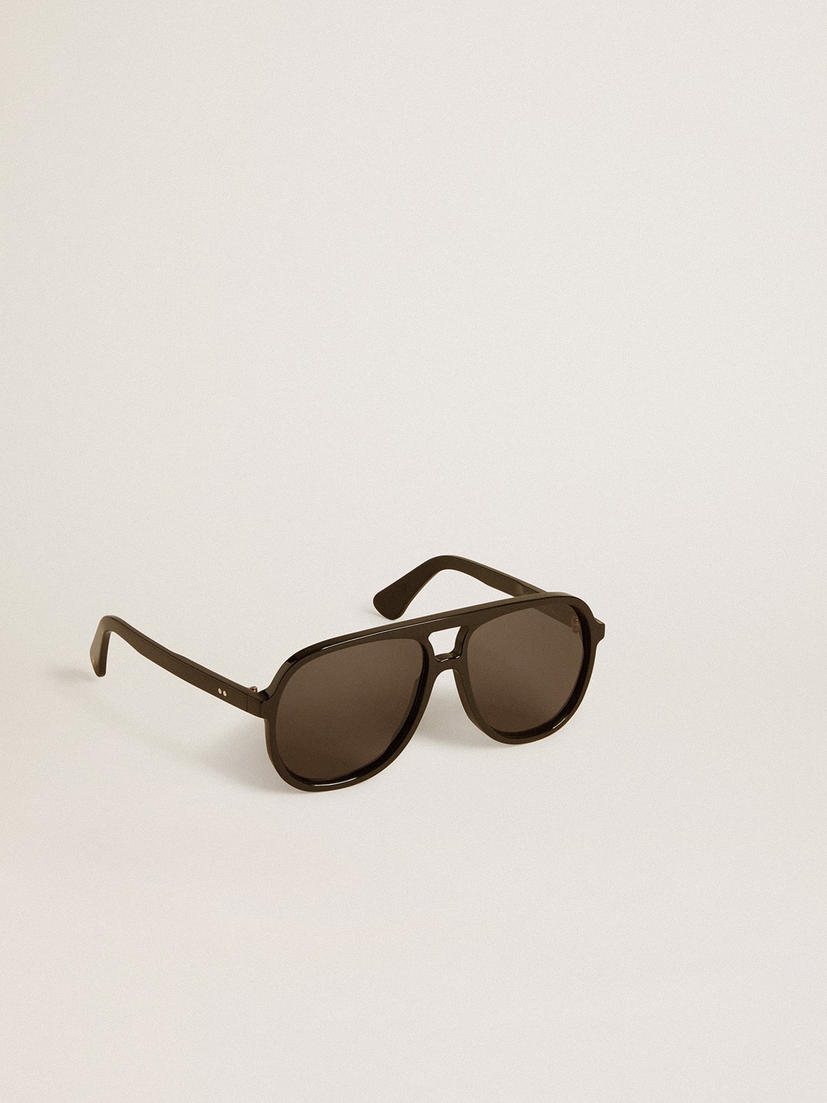 Golden Goose - Aviator style sunglasses with black frame and lenses   in 