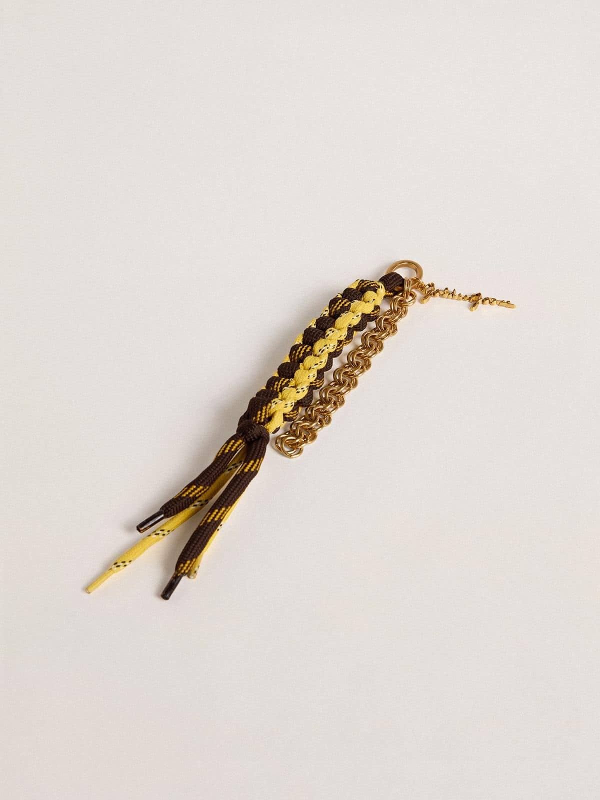 Golden Goose - Charm avec lacets trekking jaune et marron noués avec chaîne  in 
