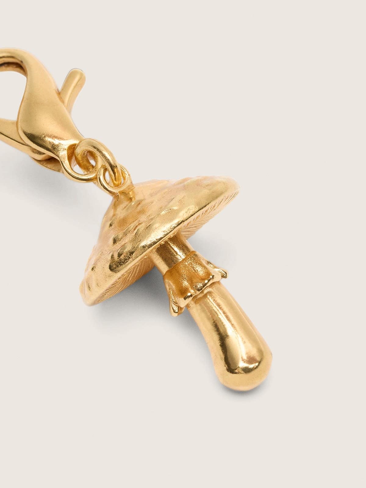 Golden Goose - Pingente de latão em forma de cogumelo dourado in 