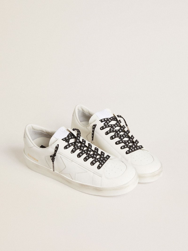 Golden Goose - Cordones de algod&oacute;n negro con estrellas plateadas en contraste in 