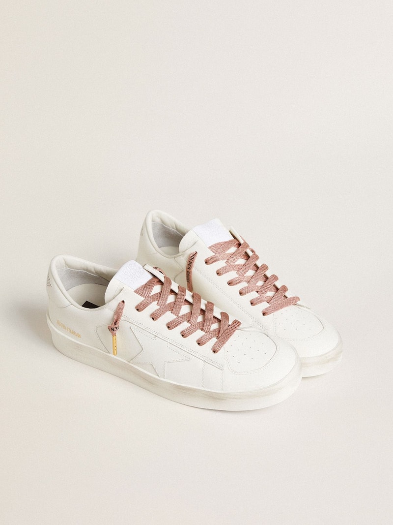 Golden Goose - Cordones de l&uacute;rex de color rosa salm&oacute;n con logotipo negro en contraste in 