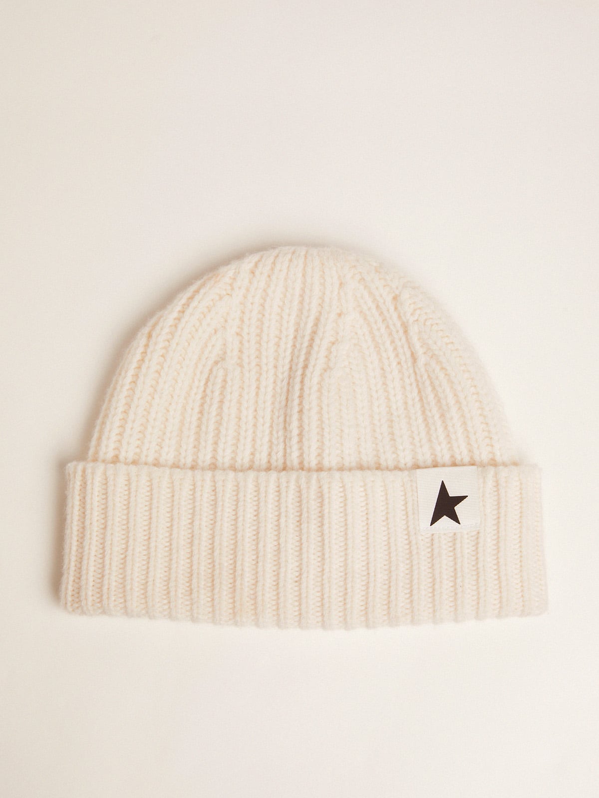 Golden Goose - White wool beanie with black star in 