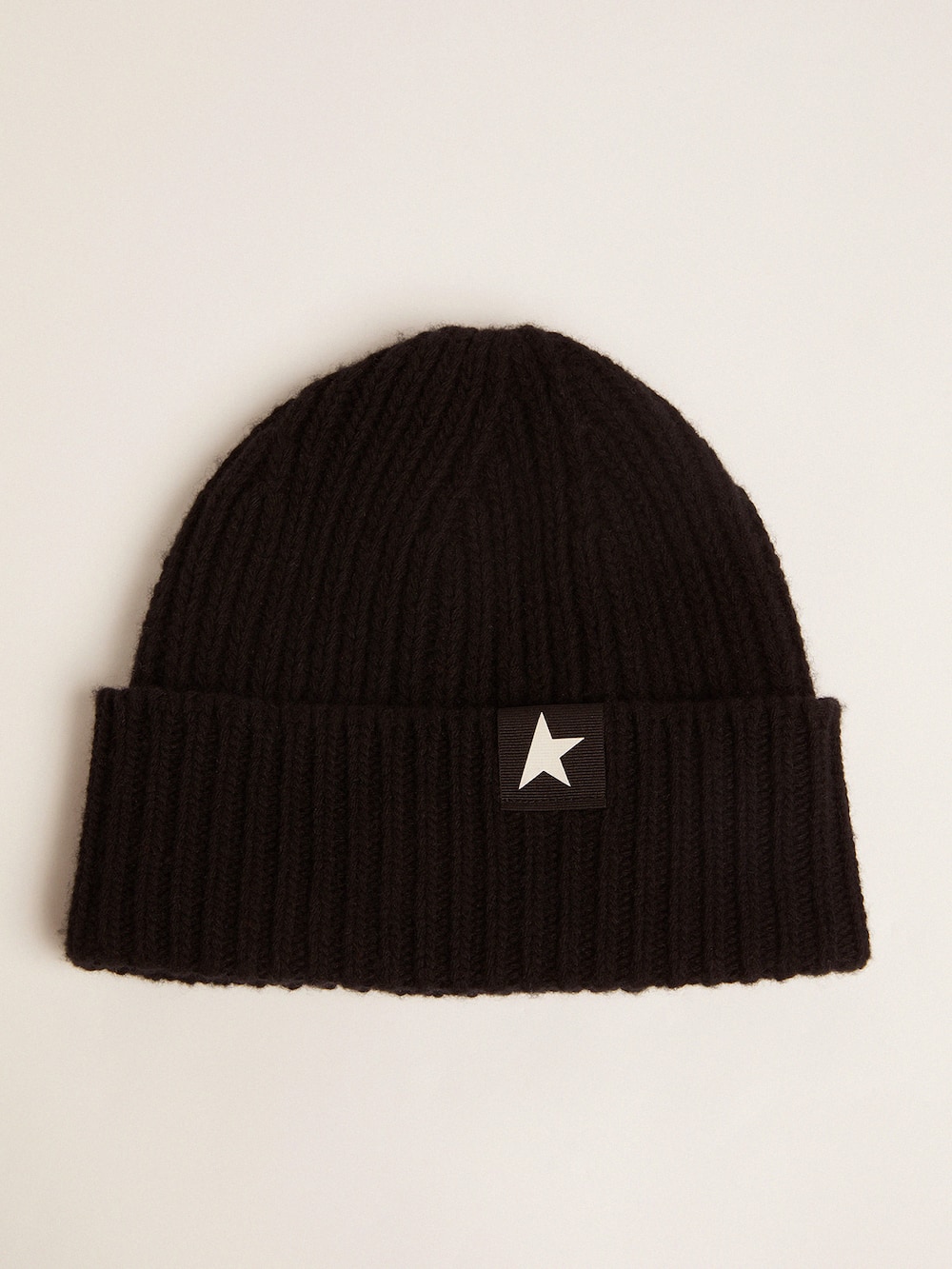 Golden Goose - Black wool beanie with white star in 