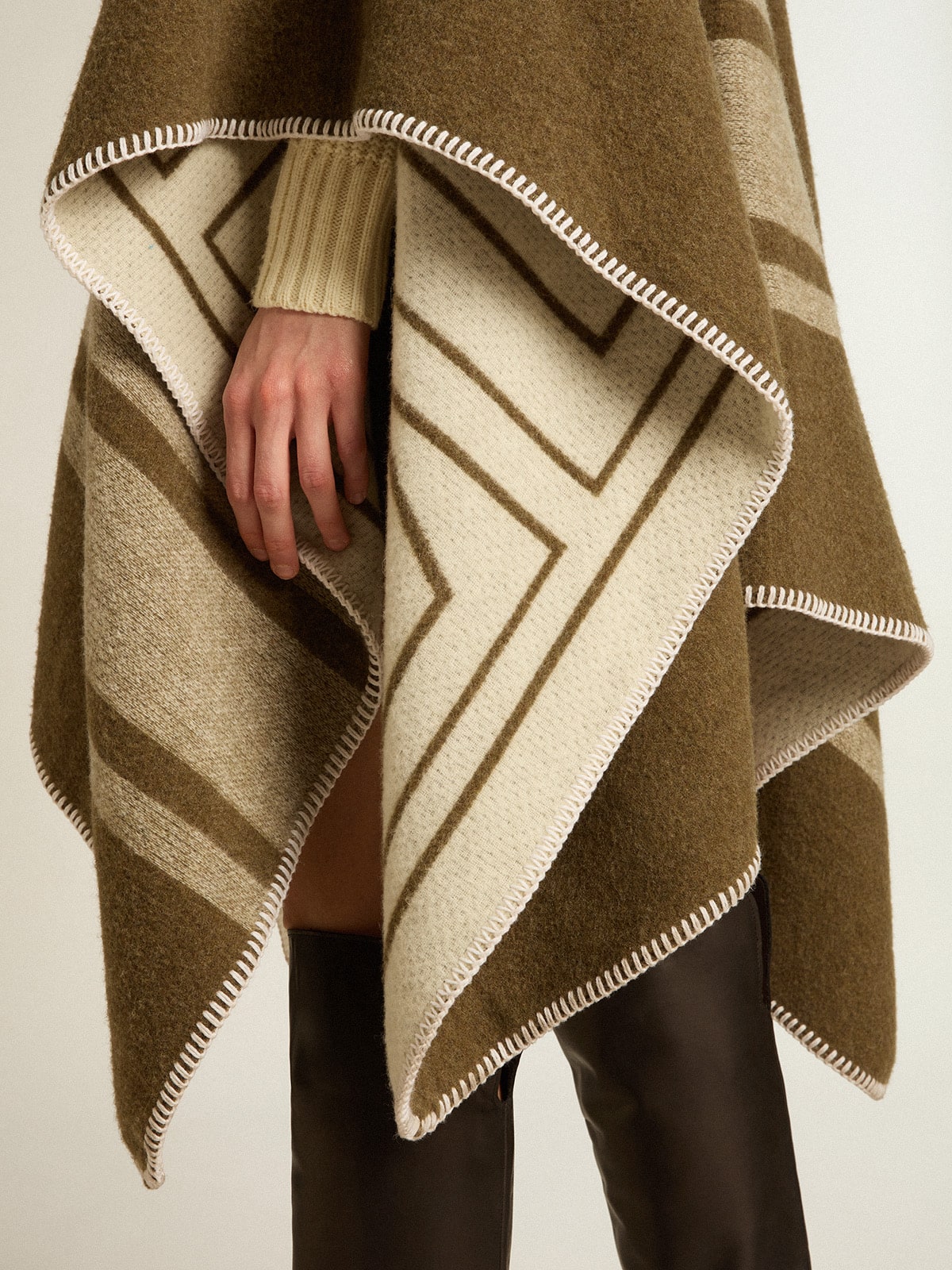 Golden Goose - Double-sided cape in military-green wool blend in 