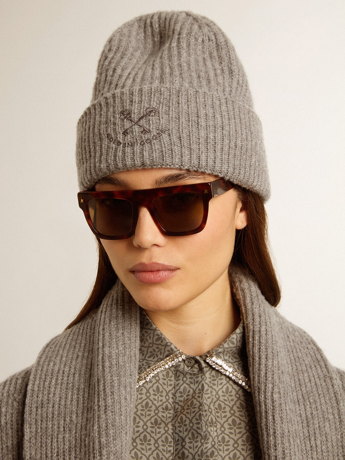 Golden Goose - Gray ribbed wool beanie in 