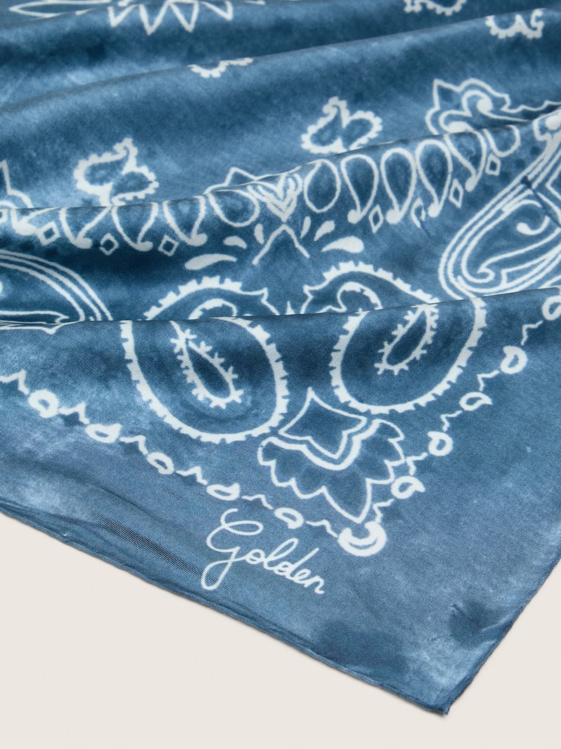 Golden Goose - Foulard Collezione Golden di colore blu denim con motivo paisley in 