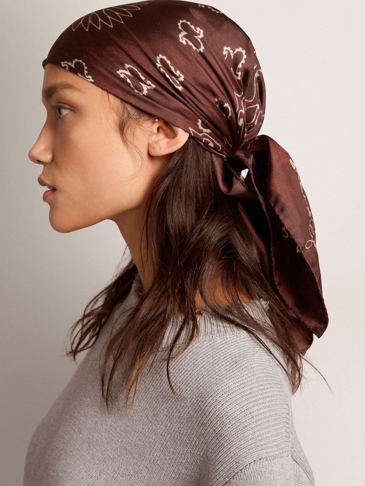 Golden Goose - Black-coffee-colored Golden Collection scarf with paisley pattern in 