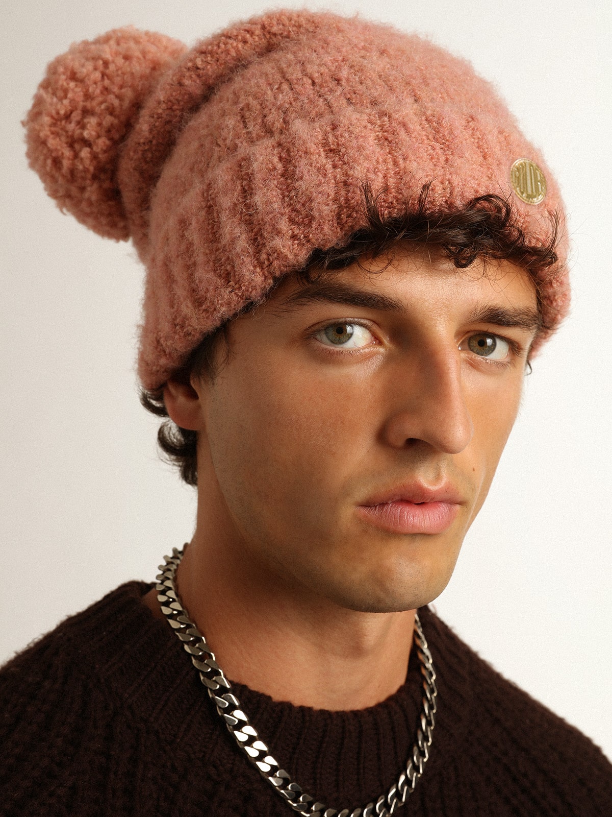 Golden Goose - Gorro de lã rosa claro com pompom in 