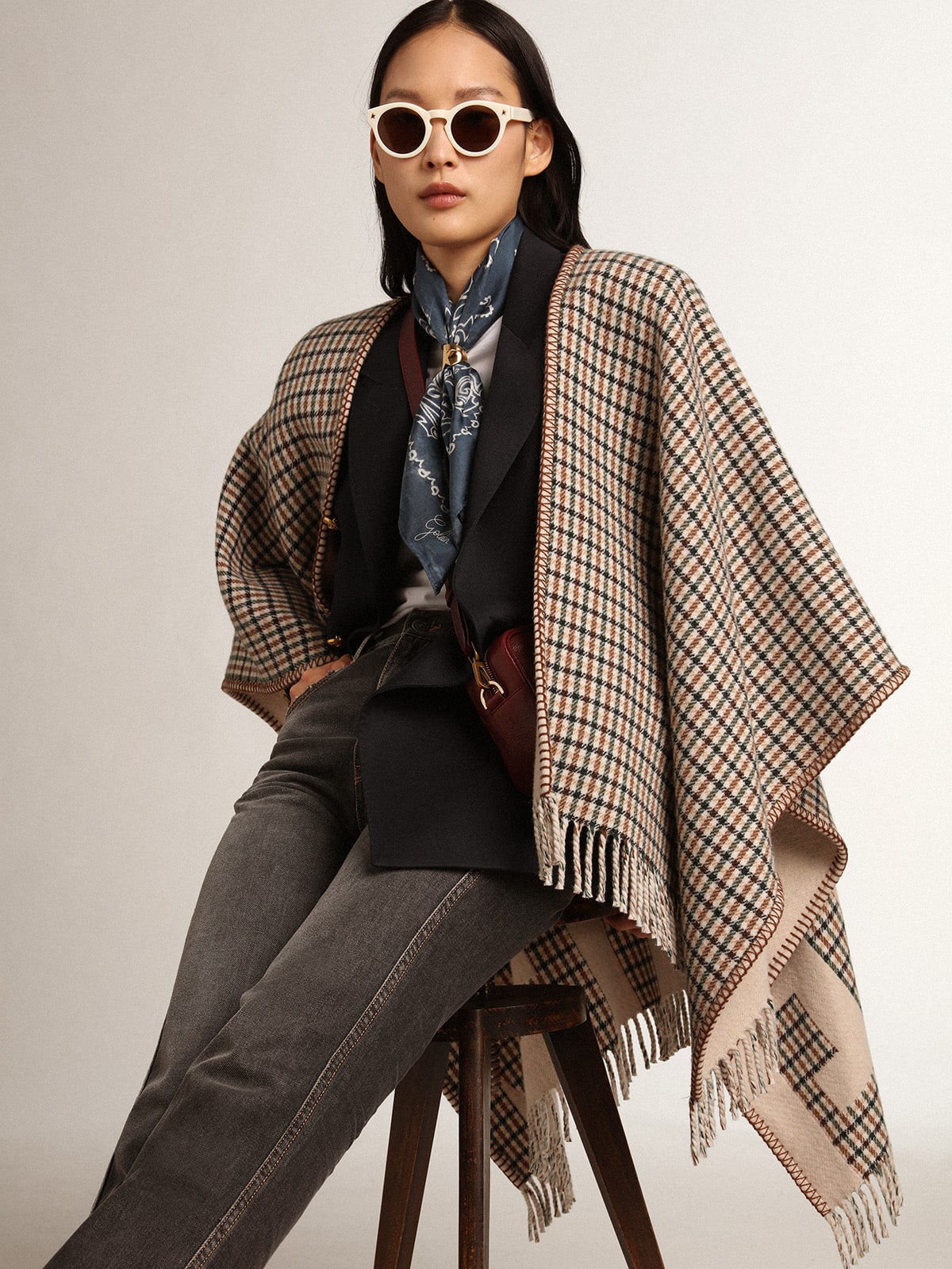 Golden Goose - Poncho in double face cream-colored wool with check pattern and lettering in 