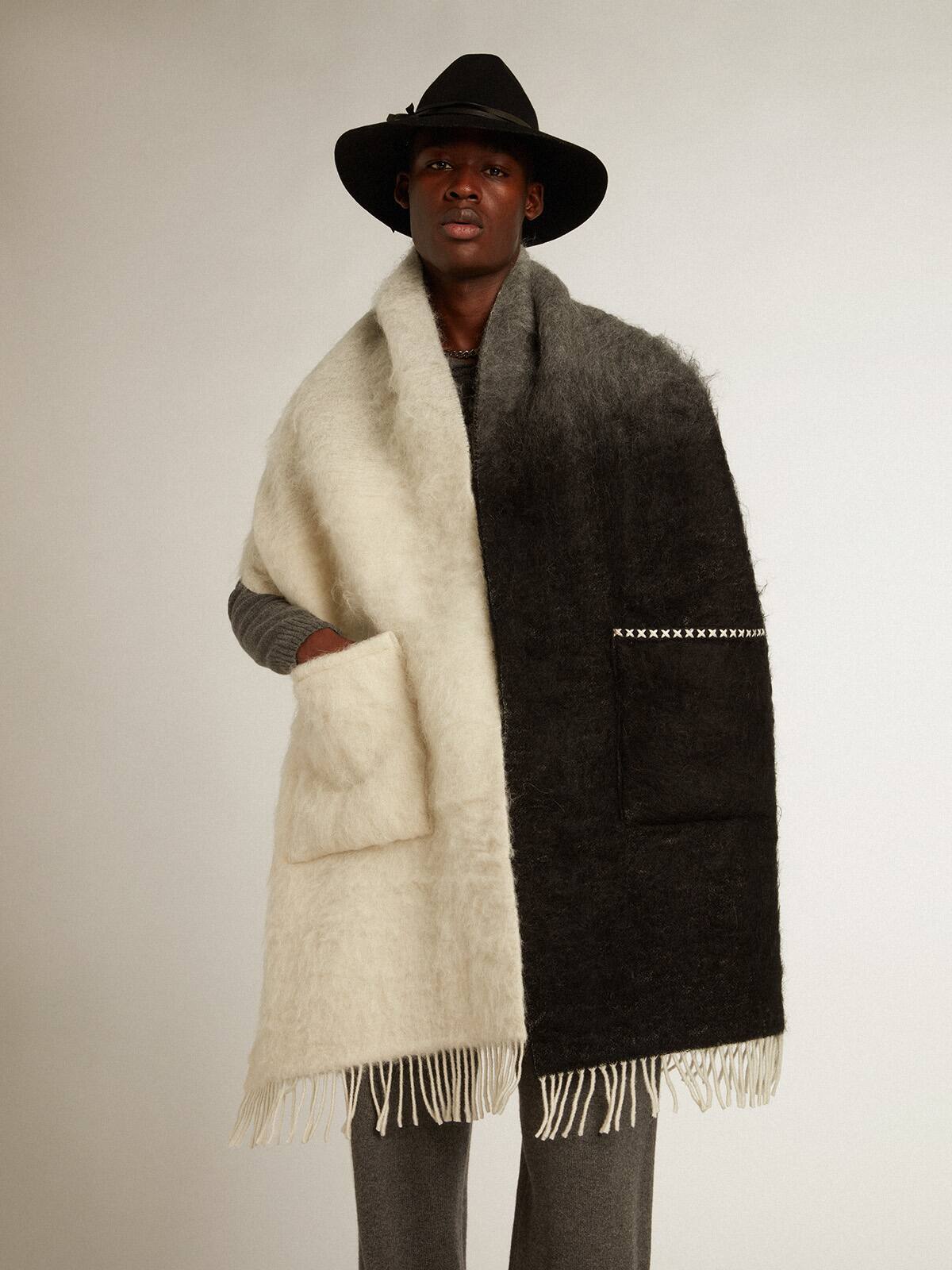 Golden Goose - Black and white scarf with pockets in 