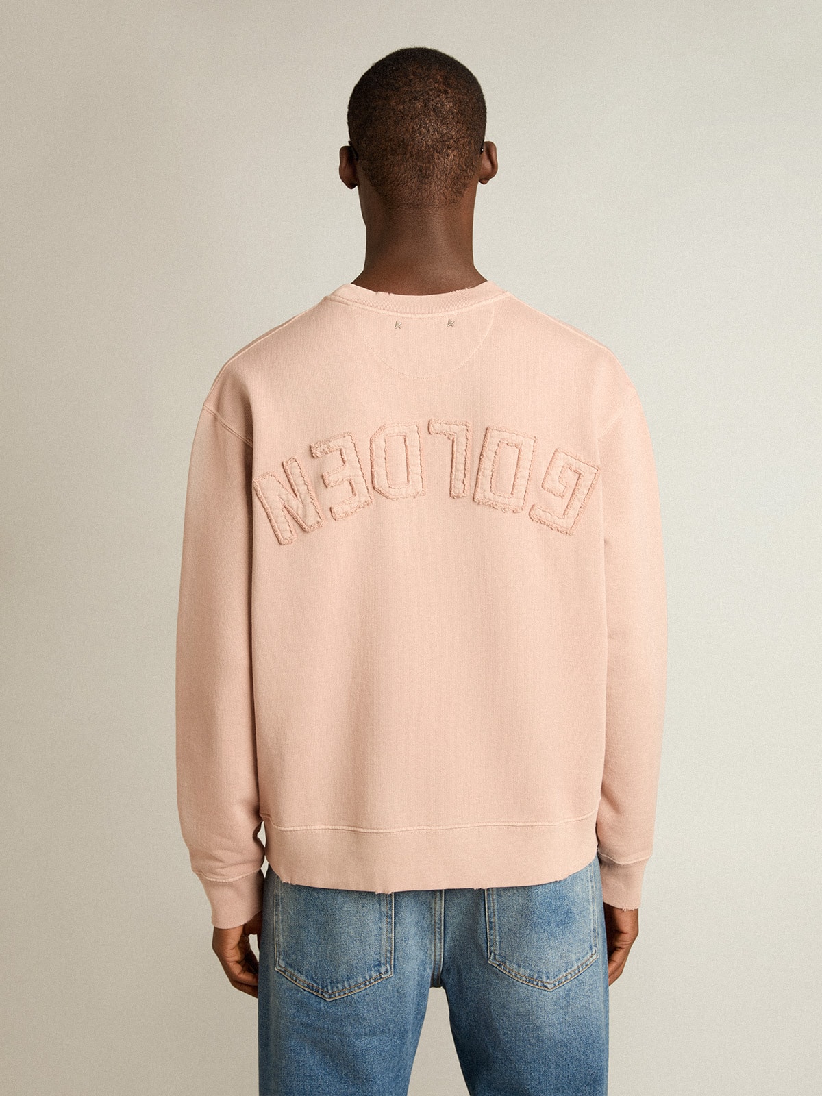 Golden Goose - Powder-pink sweatshirt with reverse logo on the back - Jersey Capsule in 