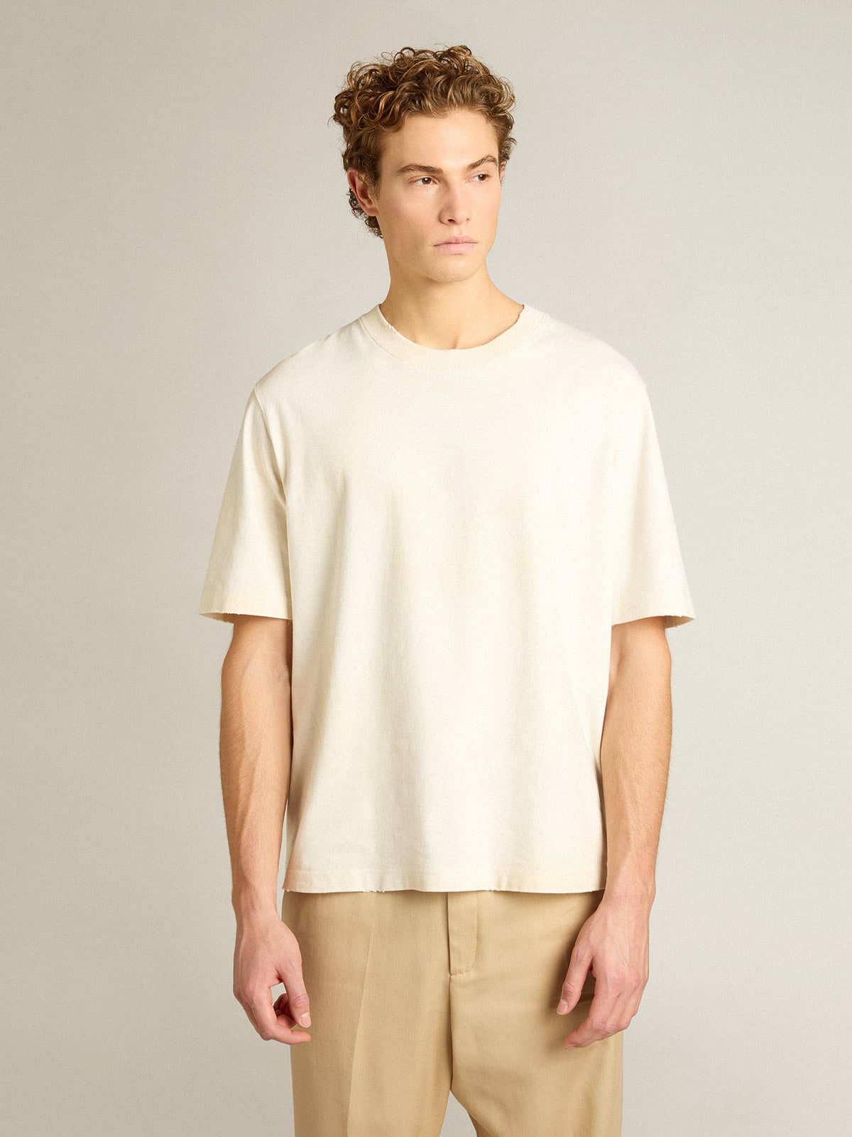 Golden Goose - Camiseta CNY color blanco envejecido in 