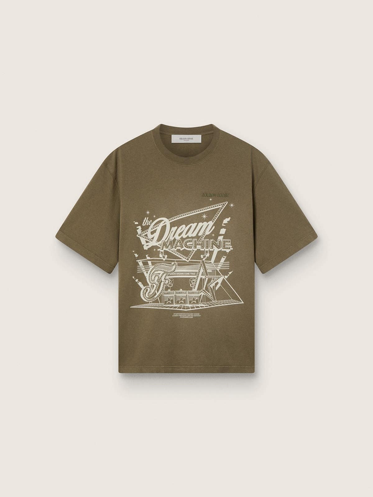 Single-breasted-oversize-jacket-in-white-with-silk-effect-and-embroidery