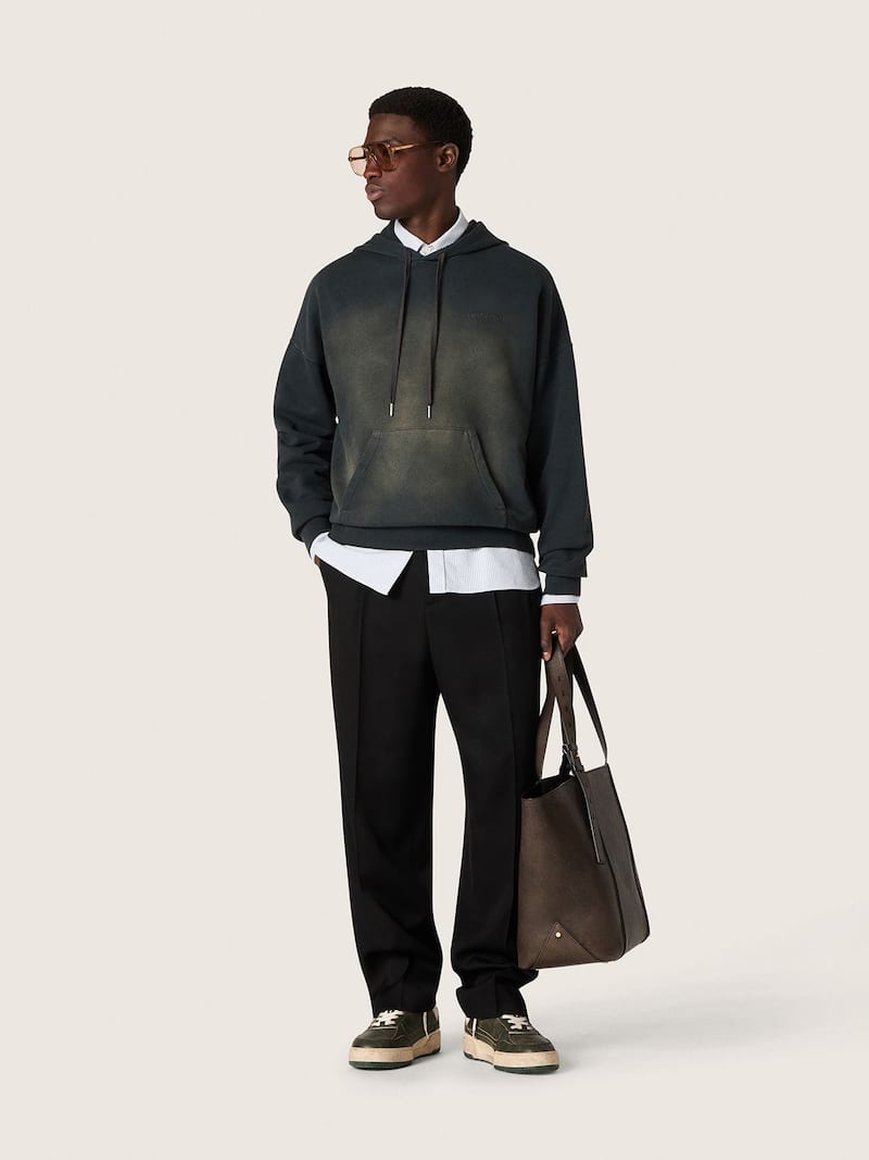 Golden Goose - Schwarzes Unisex-Kapuzensweatshirt aus Baumwolle in Bleached-Optik in 