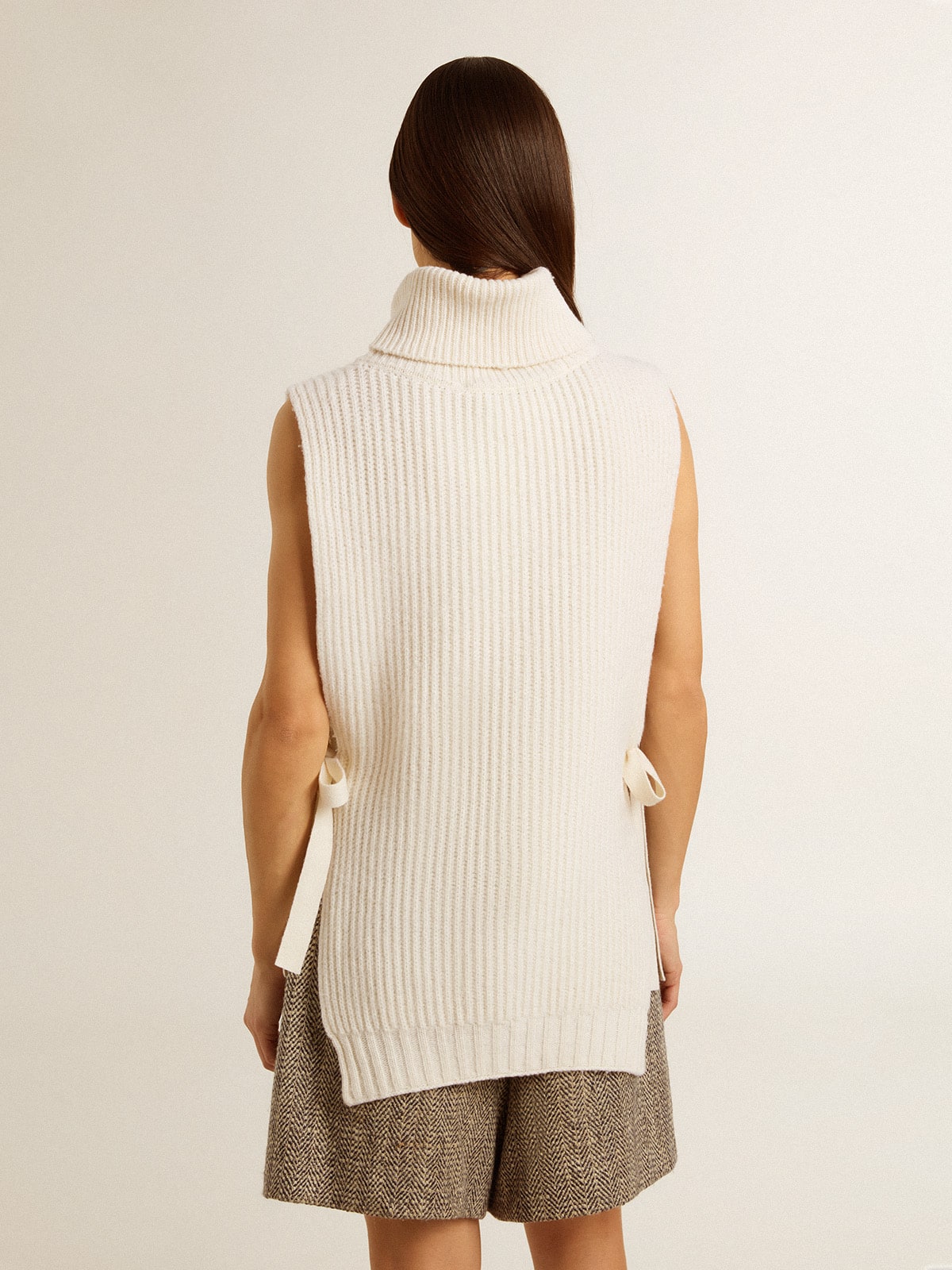 Golden Goose - Unisex white high-neck sleeveless sweater in ribbed wool in 