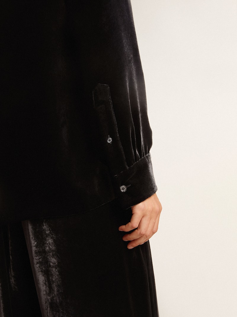 Golden Goose - Camisa de color negro con efecto terciopelo y bordados in 