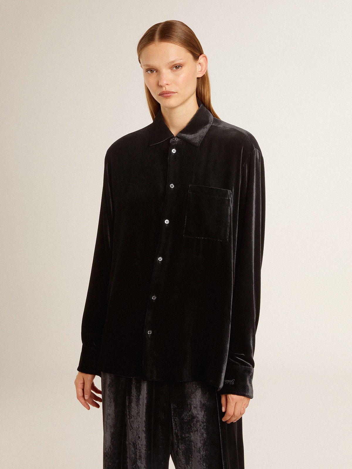 Golden Goose - Velvet-effect black shirt with embroidery in 