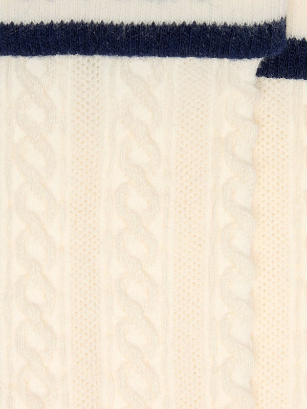 Socks in worn white with turn-up and dark blue details