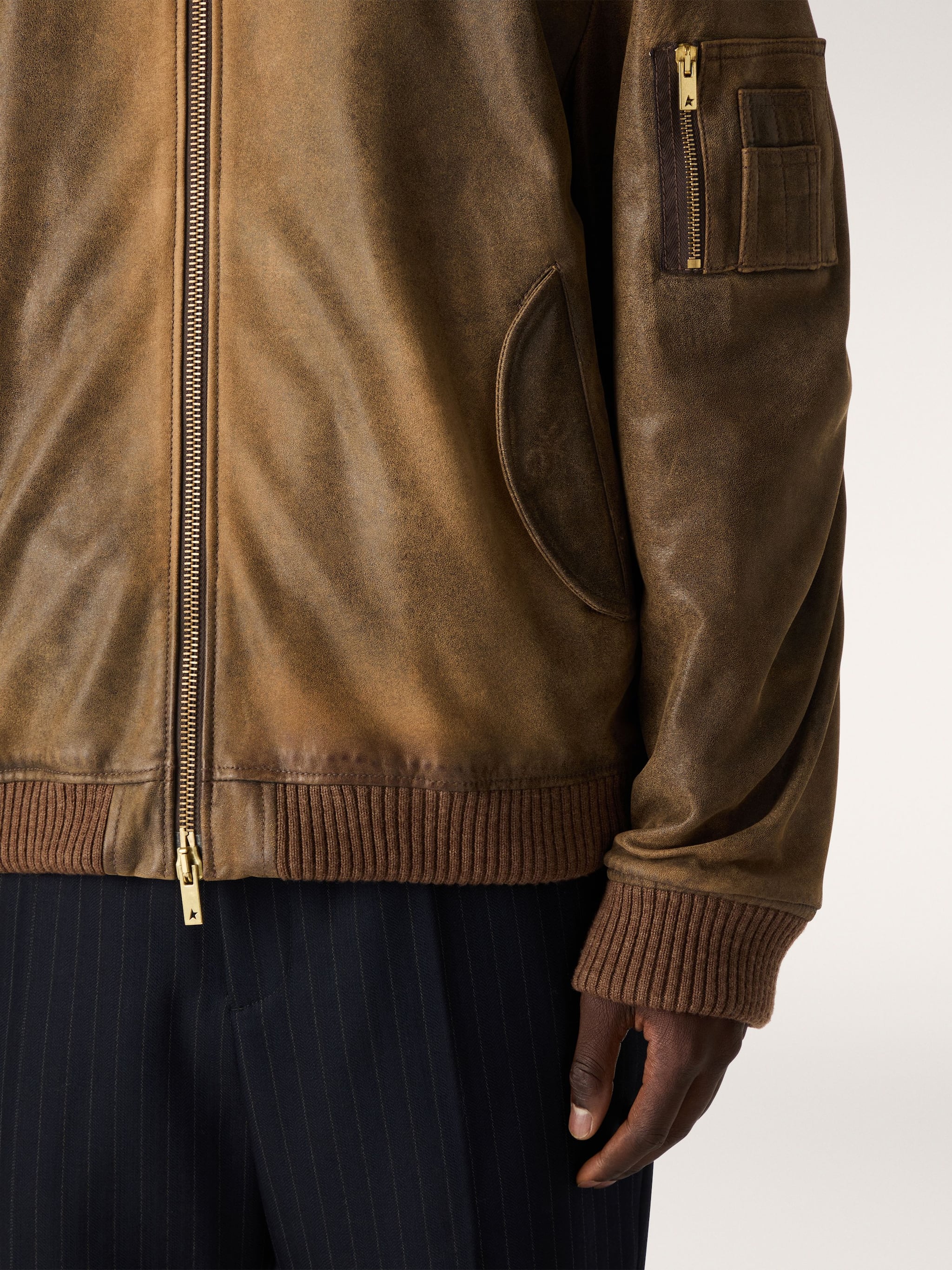 Golden Goose - Bikerjacke aus braunem Leder in Lived-in-Optik in 