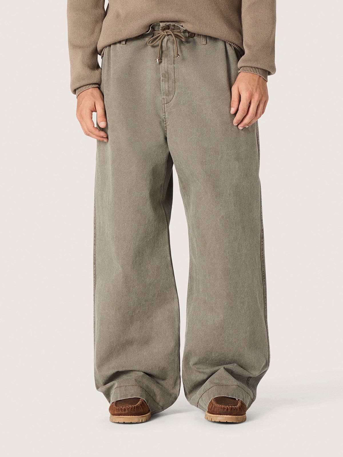 Golden Goose - Unisex pants in gray denim with drawstring and star in 