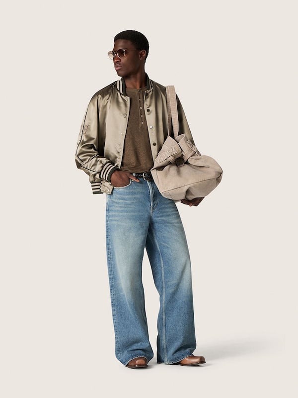Unisex bomber jacket in green satin with ribbed hems and collar
