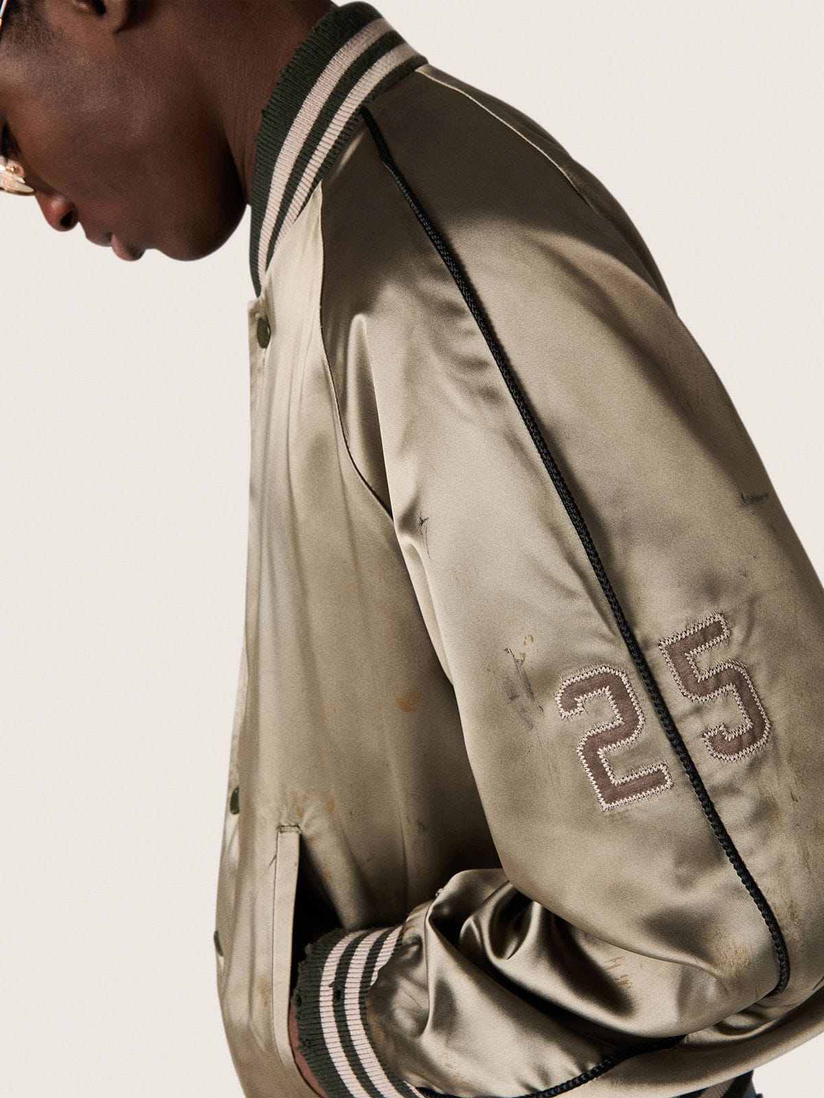 Golden Goose - Bomber unisexe en satin vert avec ourlets et col c&ocirc;tel&eacute; in 