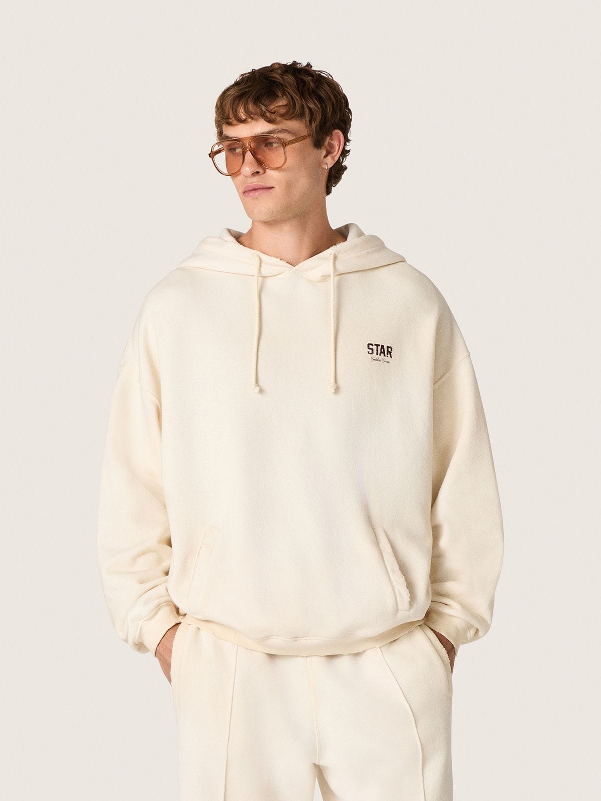 Golden Goose - Star unisex hooded sweatshirt in white cotton with logo print in 