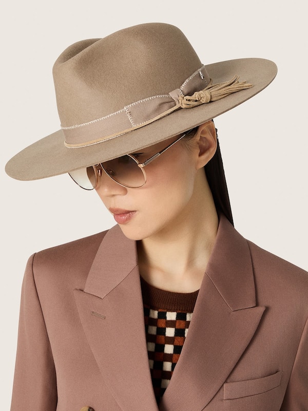 Golden Goose - Beige fedora hat with double tone-on-tone strap in 