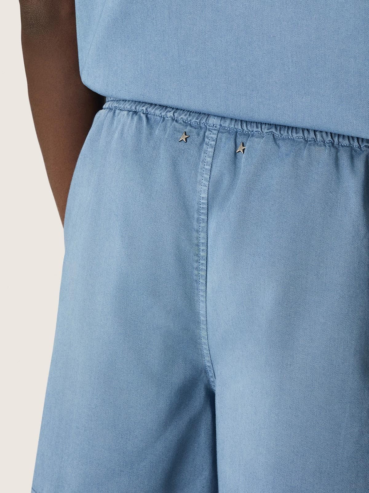 Golden Goose - Shorts unisex in twill di cotone azzurro chiaro in 
