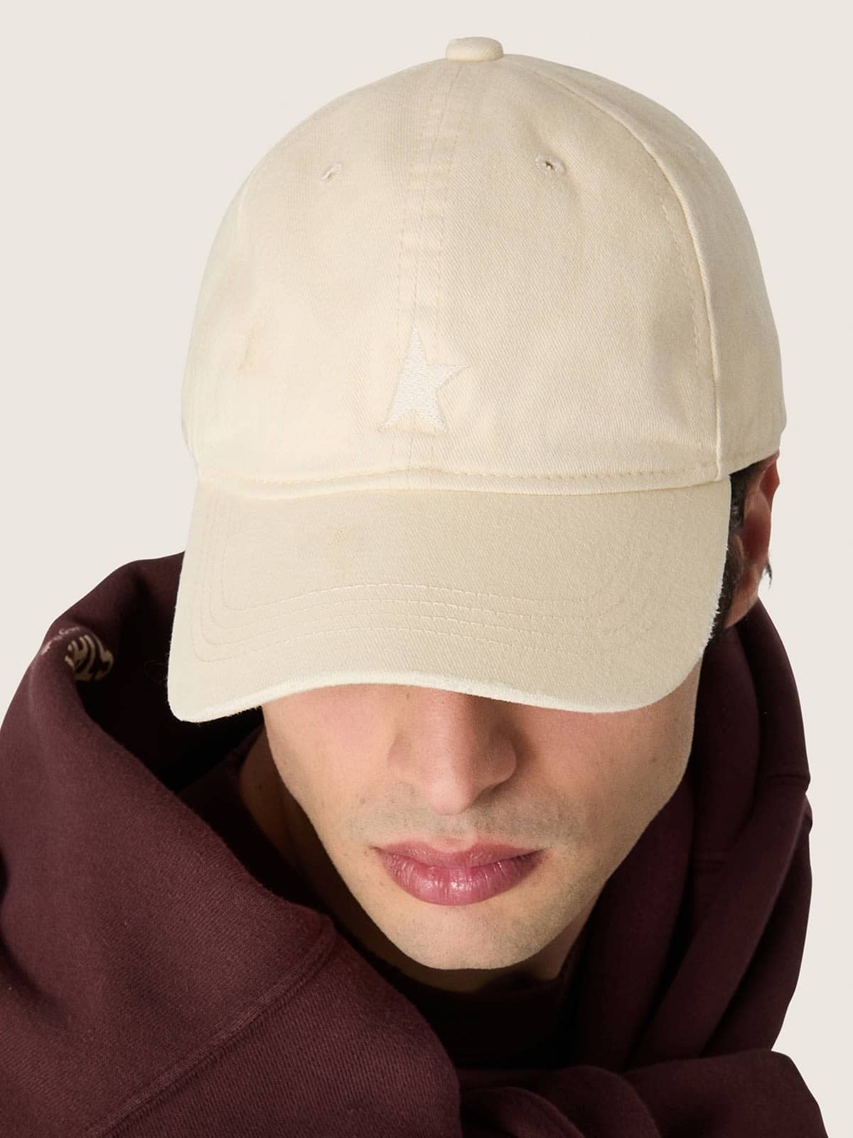 Golden Goose - Ekr&uuml;farbene Baseballcap mit Ton in Ton gehaltenem Stickstern in 