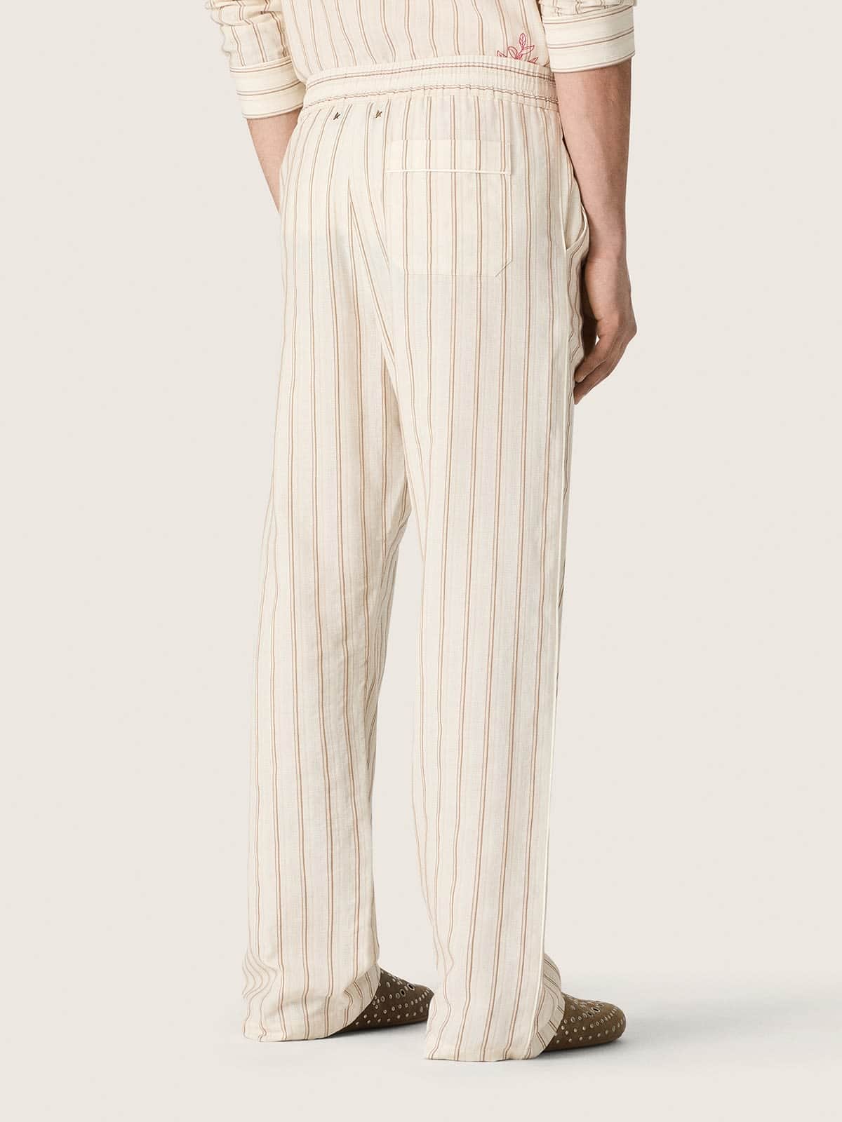 Golden Goose - Pantaloni jogging unisex in cotone e lino a righe &eacute;cru e sabbia in 