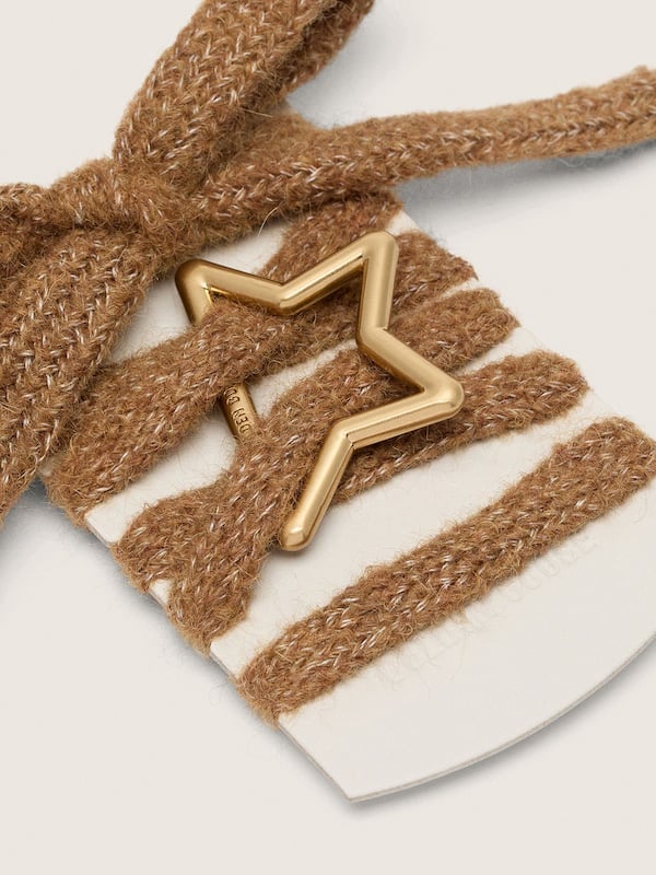 Golden Goose - Skin "Playful" brown-colored wool laces with Golden star-shaped snap hook in 