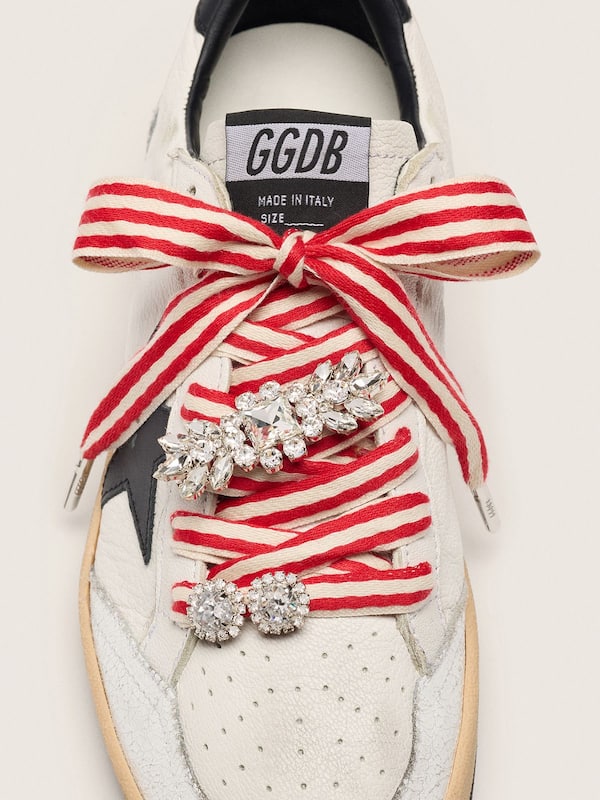 Golden Goose - Skins "Playful" red and beige striped laces embellished with two charms in 