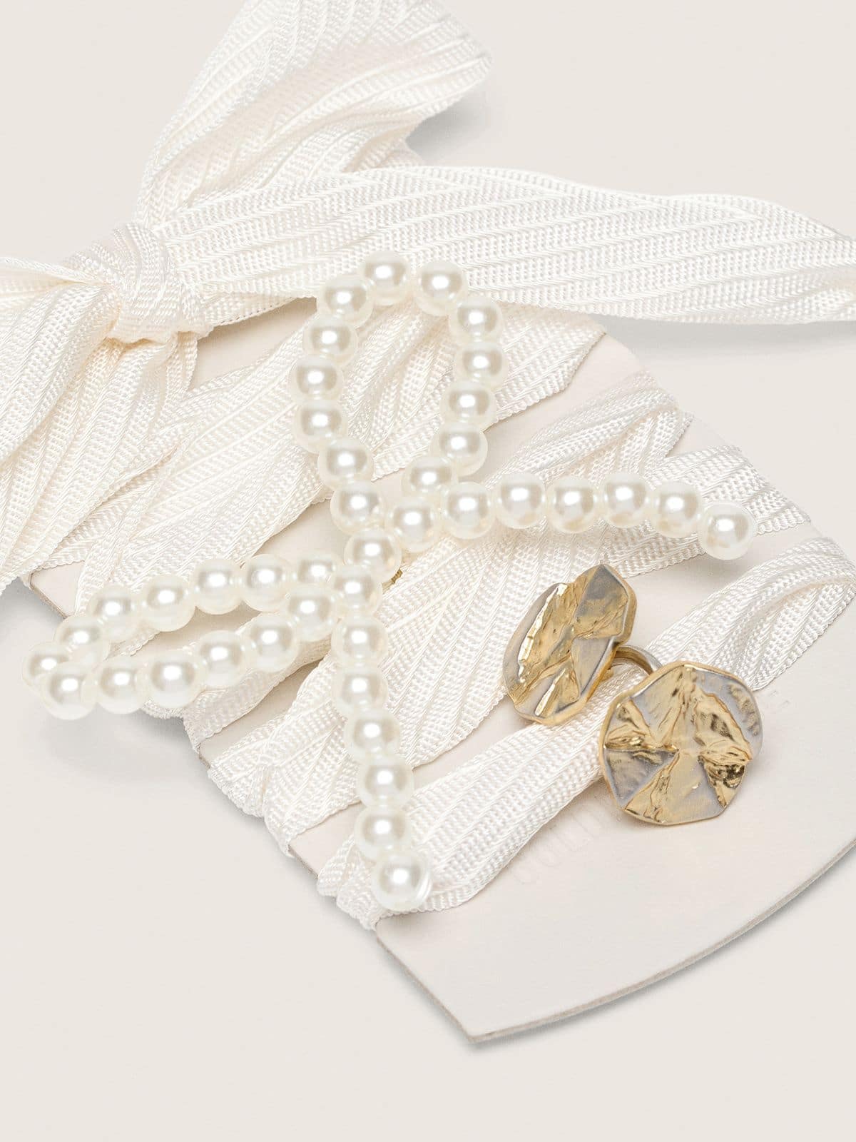 Golden Goose - Skin "Sparkling" cream striped laces with appliqué beaded charm and golden charm in 