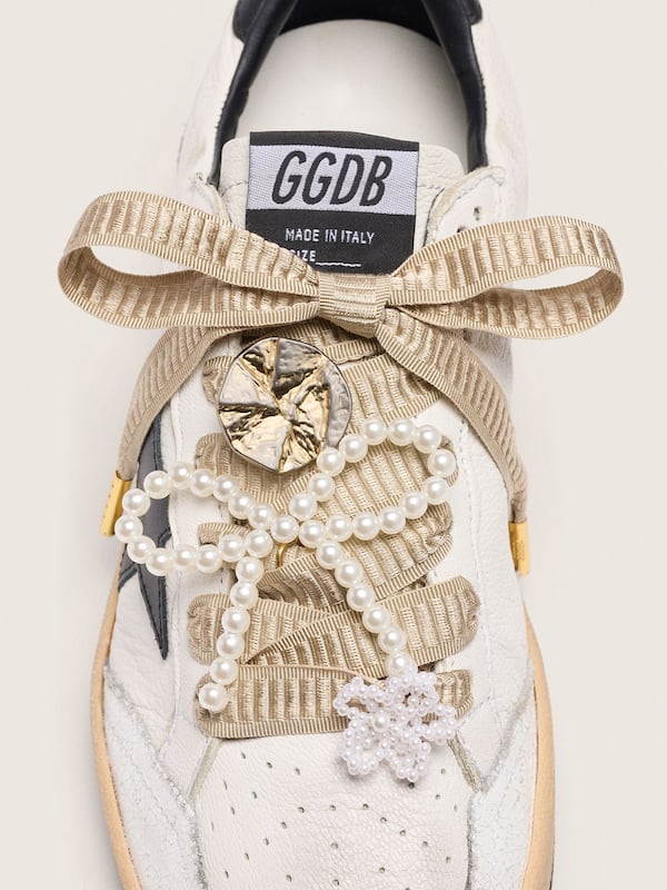 Golden Goose - Skin "Sparkling" beige embroidered laces with appliqué beaded charms and gold charm in 