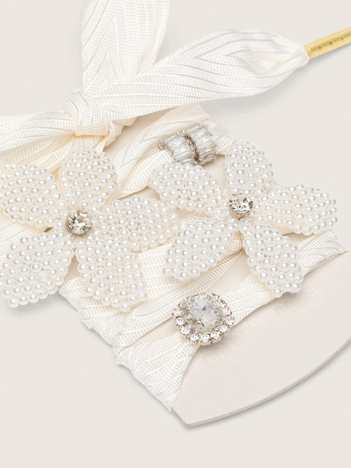 Golden Goose - Lacets Skins « Sparkling » à rayures crème avec charms en perles et charms cristaux in 