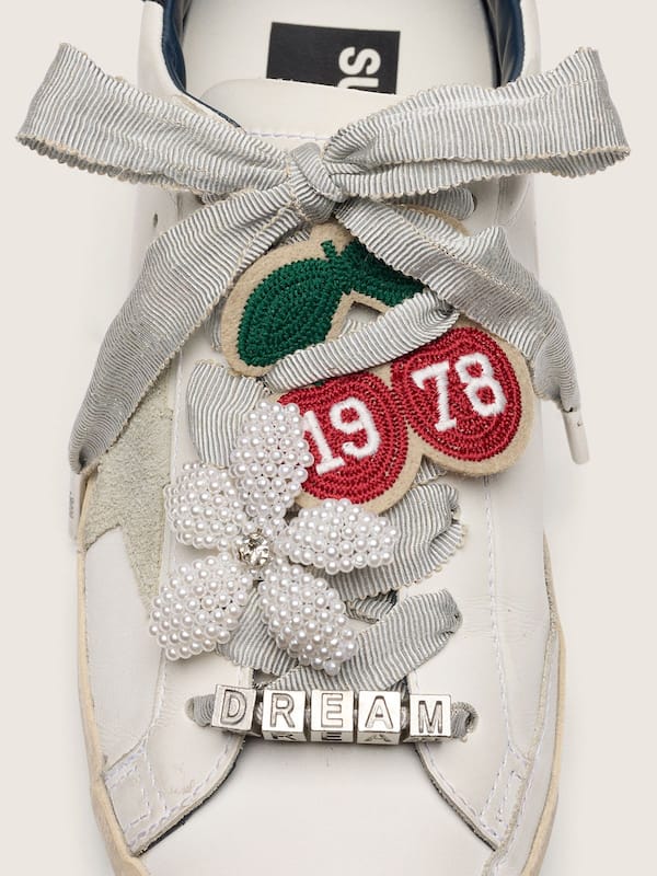 Golden Goose - Skins silver laces with charm and appliqu&eacute;s in 