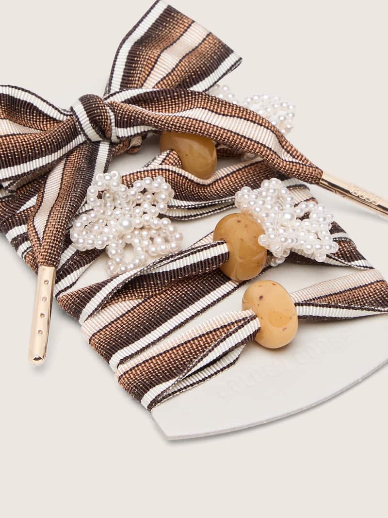 Golden Goose - Skins de rayas en tonos marrones con aplicaciones de cuentas con forma de flor in 